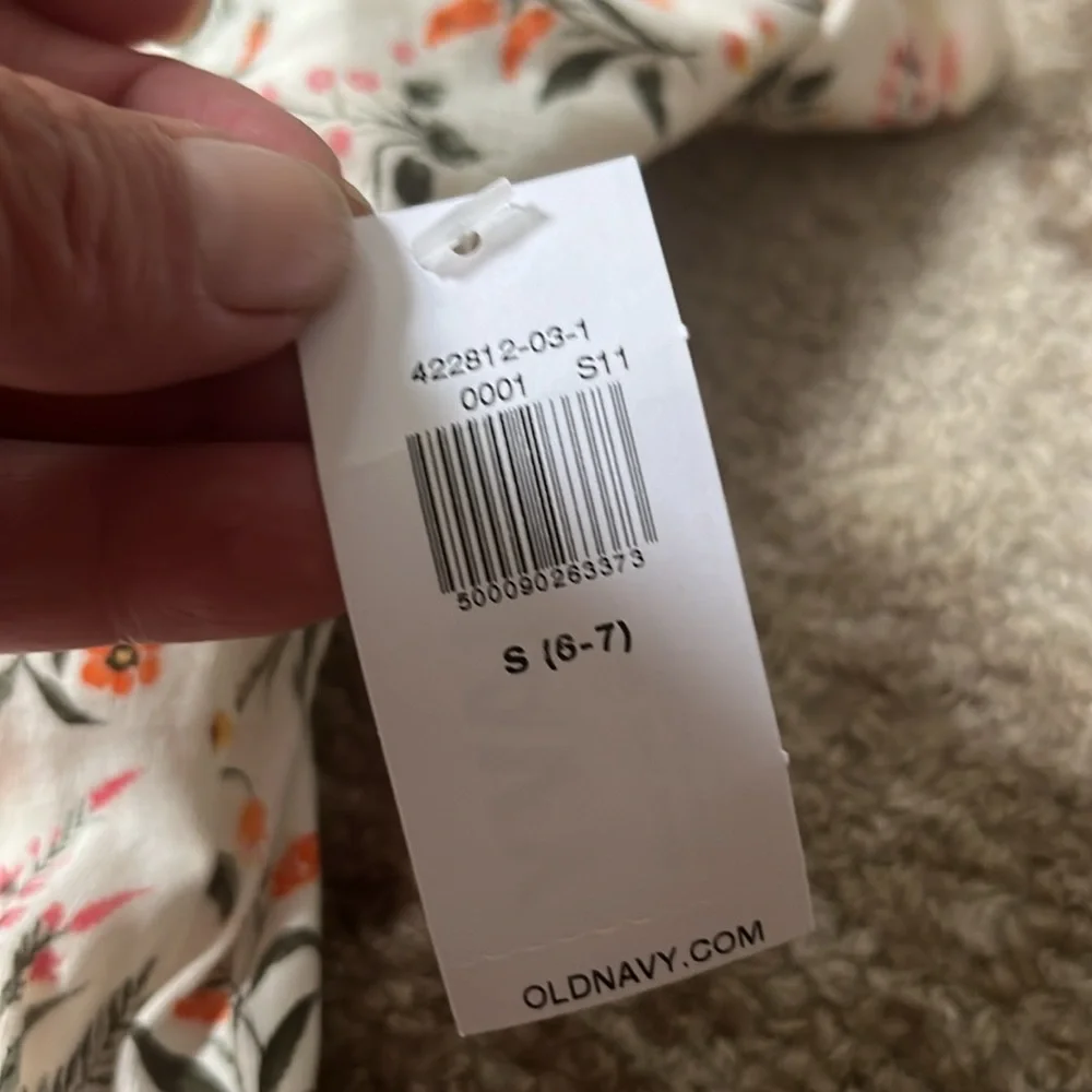 Old navy shirt